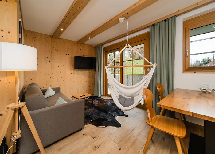 Schwarzenbach - Apartments & Rooftop Pool